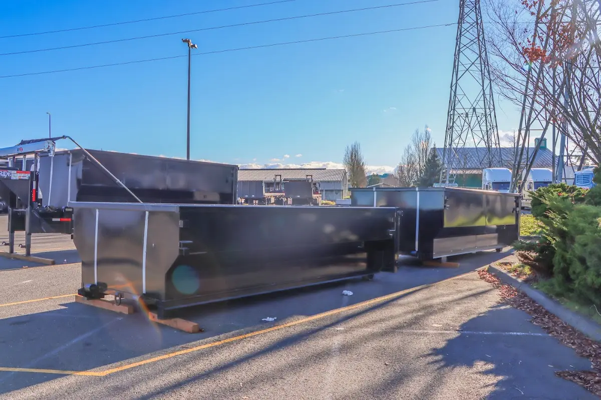 Professional dumpster rental and junk removal service in Taft